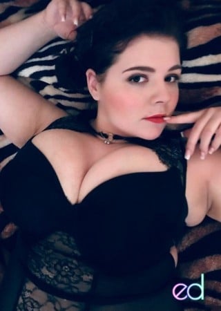 Salford | Escort LAURA-25-1441926-photo-1