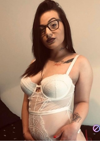 Edinburgh | Escort Giulia-21-1458592-photo-2