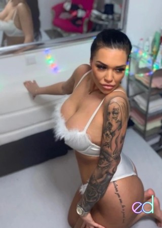 Hoddesdon | Escort Misha-27-1522806-photo-1