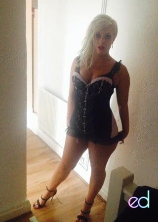 Sheffield | Escort Christina-30-1445029-photo-2