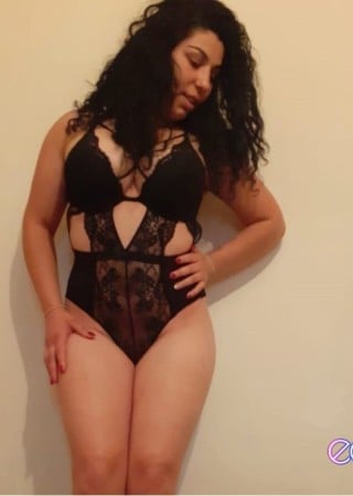 Luton | Escort ELLY-21-1462498-photo-1