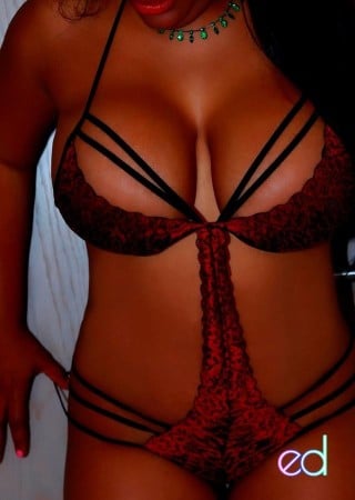 Cardiff | Escort Krista-24-1451335-photo-2