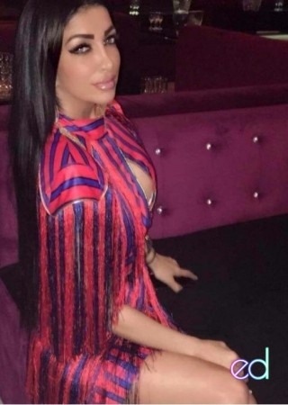 Bolton | Escort Cristina-20-1458786-photo-1