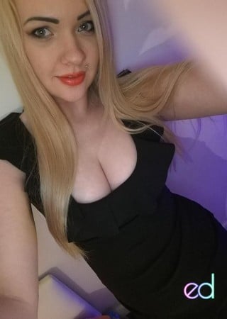 Burton upon Trent | Escort Blonde Escort-24-1463619-photo-3