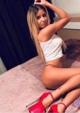 Gateshead | Escort Angela-21-1460309-photo-1