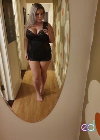 Portsmouth | Escort scarlett-30-1465563-photo-2