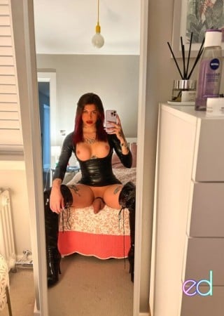 Glasgow | Escort Luna-25-1481765-photo-4