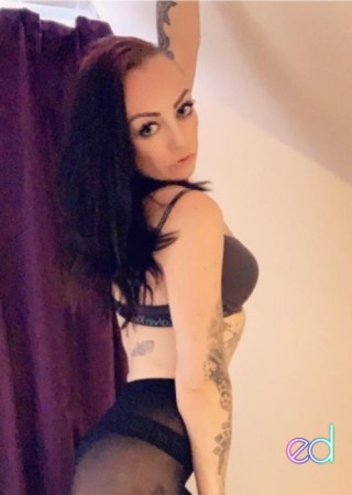 Totton | Escort Tiana Knight-27-1487247-photo-9