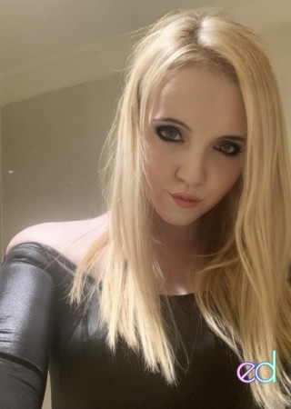 Wollaston | Escort Sienna-34-1516575-photo-5