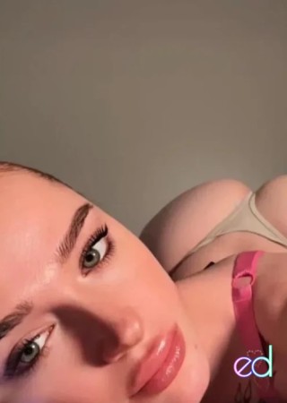 Weymouth | Escort Martha-24-1522843-photo-1