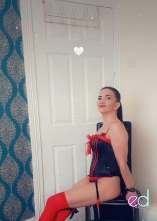 Peterlee | Escort Milana barosky-37-1503377-photo-3