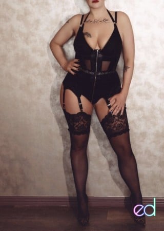 Skipton | Escort Lenna Leigh-32-1512072-photo-1