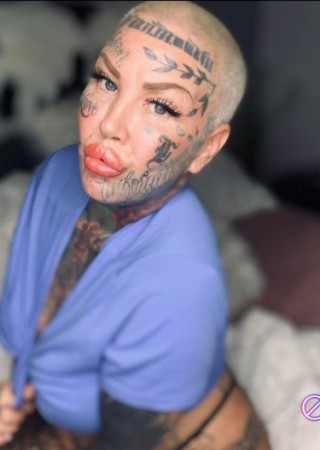 Bournemouth | Escort Cash-44-1523182-photo-1