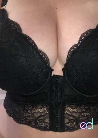 West Midlands | Escort Cara-26-1495122-photo-1