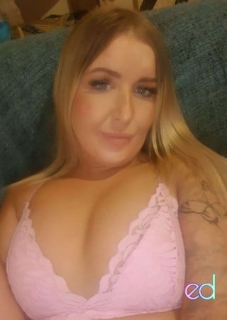 Cardiff | Escort Orlandomarie-27-1462917-photo-3