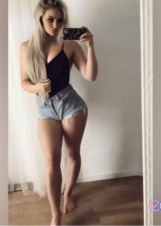 Leeds | Escort Valentina-21-1460182-photo-1