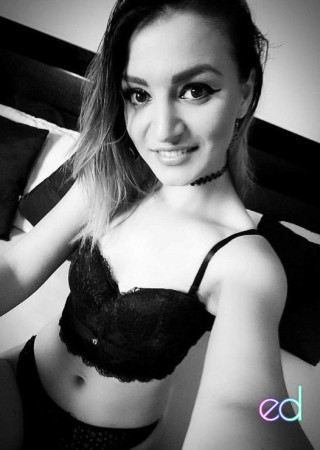 Dagenham | Escort YANA-20-1454055-photo-2