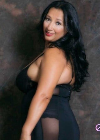 Luton | Escort STEPHANIE-34-1452963-photo-1