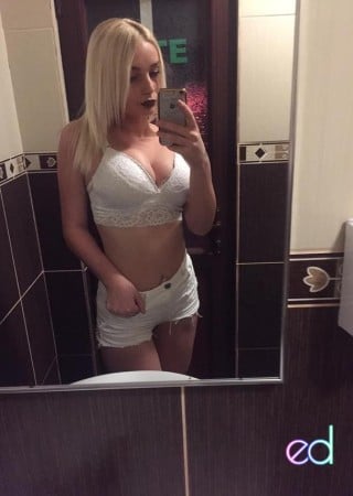 Manchester | Escort Leah-22-1452394-photo-2