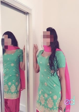 Glasgow | Escort POOJA-24-1453173-photo-1