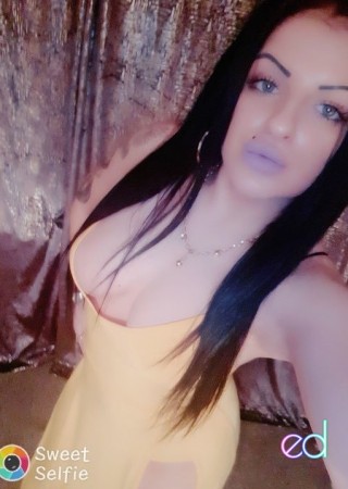 London | Escort Brunette-23-1457786-photo-4