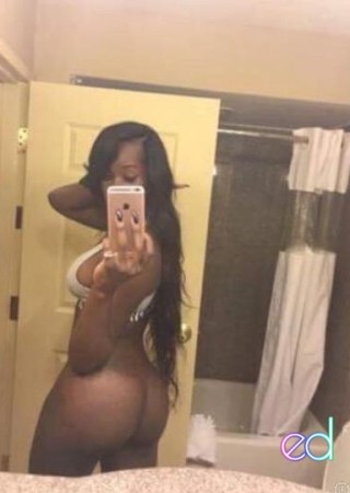 London | Escort Yara-1443402-photo-3