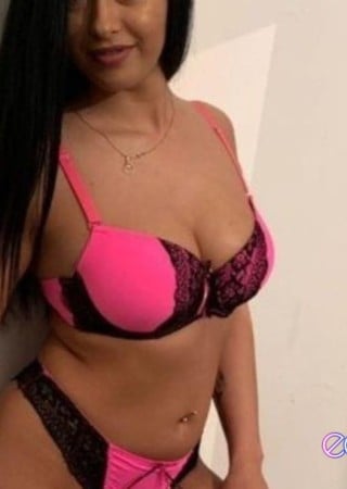 Dartford | Escort KARLA-23-1462444-photo-2