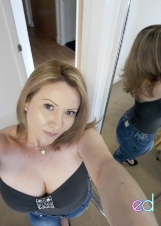 Manchester | Escort Julie-29-1455158-photo-1