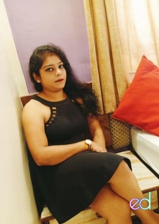 Crumlin | Escort Ramya-26-1518053-photo-1