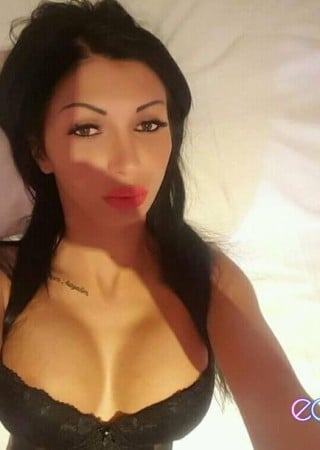 Hull | Escort Vanessa-19-1461414-photo-2