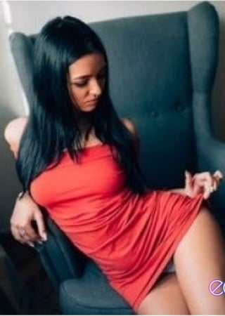 Chester | Escort Maya-24-1457370-photo-1