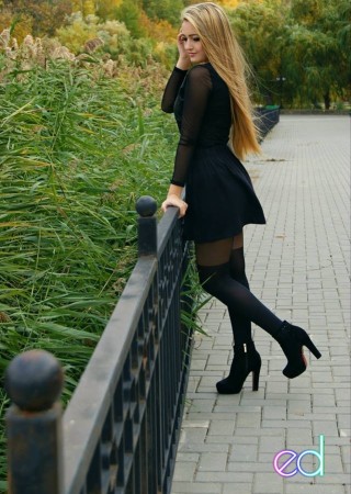 Chester | Escort Nikol Sweet-18-1448899-photo-1