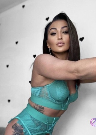 Birkenhead | Escort Alyana-33-1523342-photo-1