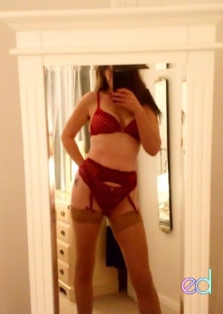 Cwmbran | Escort Rosie-42-1502542-photo-5