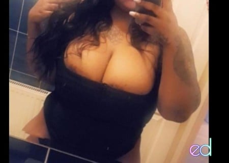 Carmarthen | Escort TIFFANY-28-1510124-photo-3