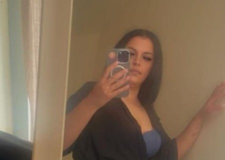 Chesterfield | Escort MYA-26-1523593-photo-2