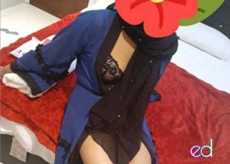 Little Germany | Escort BENGALI HIJABI GIRL IN CITY CENTRE-1514904-photo-1