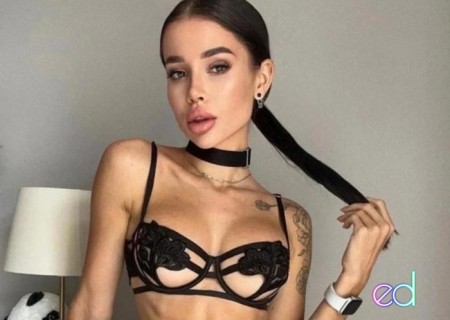 Caterham | Escort Andreea-24-1514536-photo-2