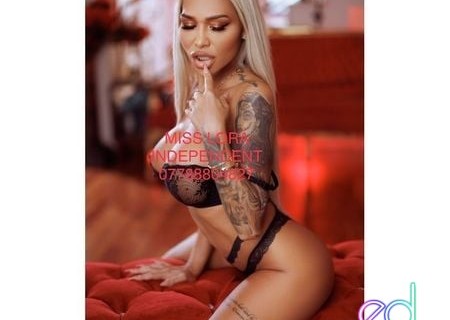 Staffordshire | Escort Lora-25-1496191-photo-3