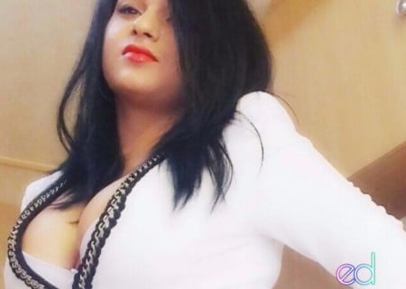 Bristol | Escort Aryana-25-1450373-photo-1