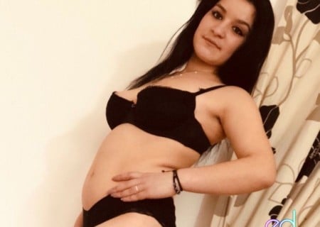 Luton | Escort Nicole-21-1453541-photo-1