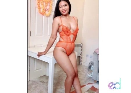 Sleaford | Escort Chang-28-1507610-photo-1