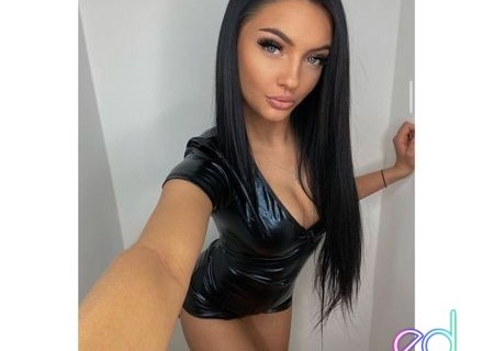 Skelmersdale | Escort SARAH-25-1499686-photo-1