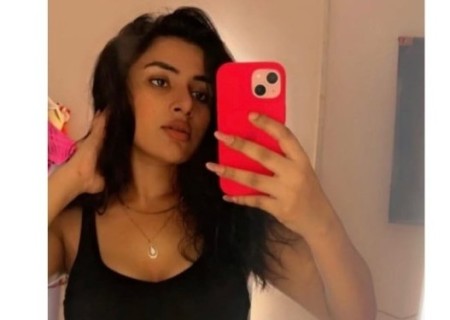 Brent | Escort Priya-24-1523759-photo-1