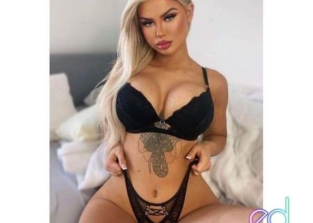 Runcorn | Escort Chloe-24-1505954-photo-4