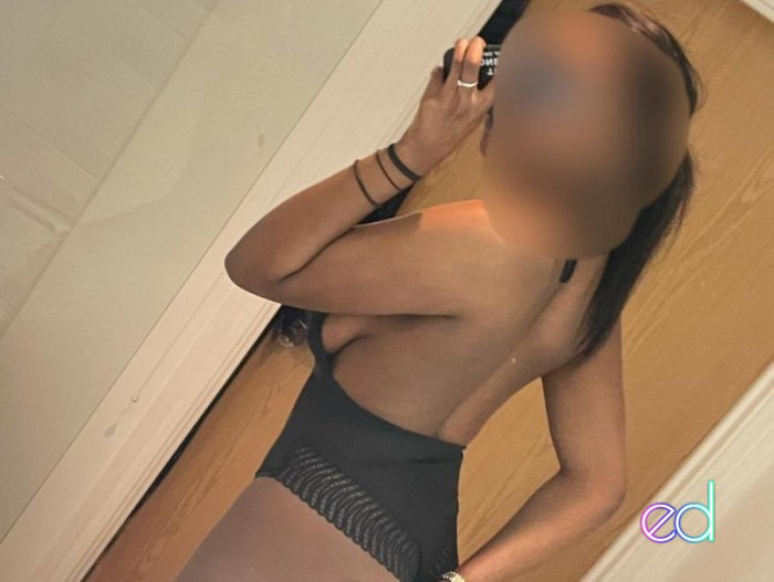 Frome | Escort taylor-25-1503977-photo-3
